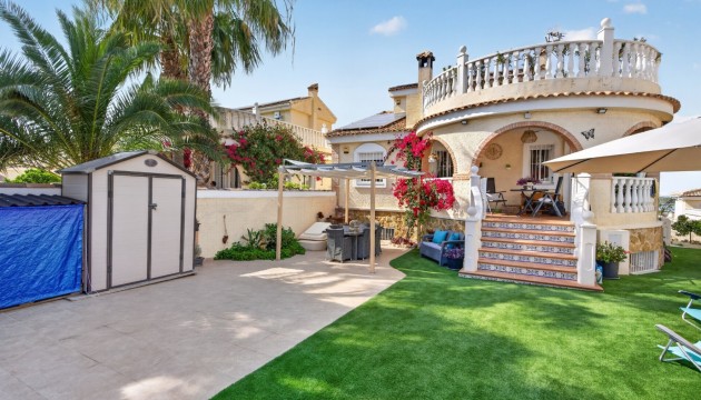 Herverkoop - Detached Villa - Gran Alacant
