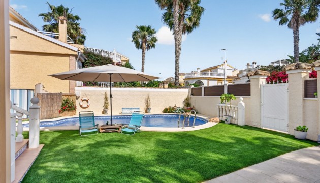 Herverkoop - Detached Villa - Gran Alacant