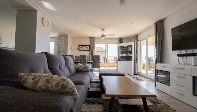 Resale - Apartment - Orihuela Costa - Villamartín