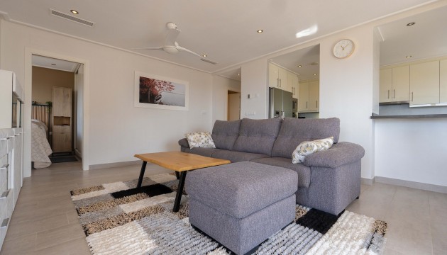 Resale - Apartment - Orihuela Costa - Villamartín