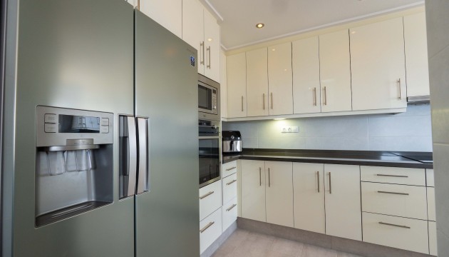Resale - Apartment - Orihuela Costa - Villamartín