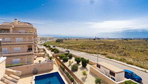 Resale - Apartment - Orihuela Costa - Villamartín