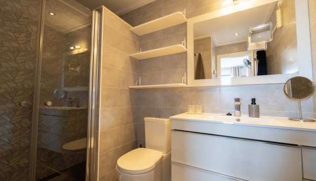 Resale - Apartment - Orihuela Costa - Villamartín