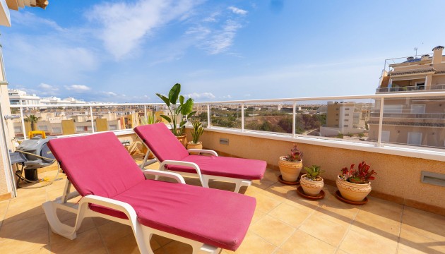 Resale - Apartment - Orihuela Costa - Villamartín