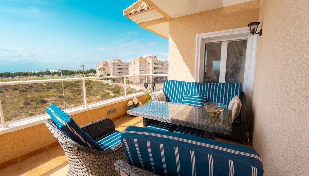 Resale - Apartment - Orihuela Costa - Villamartín
