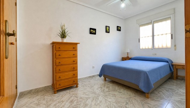 Resale - Apartment - Torrevieja - Torrelamata - La Mata