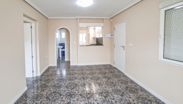 Resale - Bungalow - Orihuela Costa