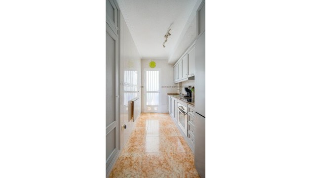Resale - Apartment - Orihuela Costa - Punta Prima