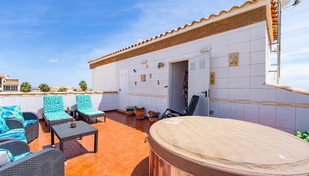 Resale - Apartment - Orihuela Costa - Punta Prima