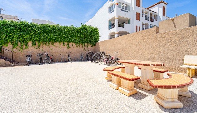 Resale - Apartment - Orihuela Costa - Punta Prima