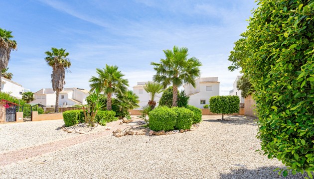 Resale - Apartment - Orihuela Costa - Punta Prima