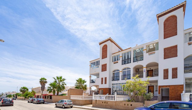 Resale - Apartment - Orihuela Costa - Punta Prima