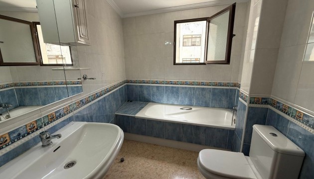 Resale - Apartment - San Miguel de Salinas