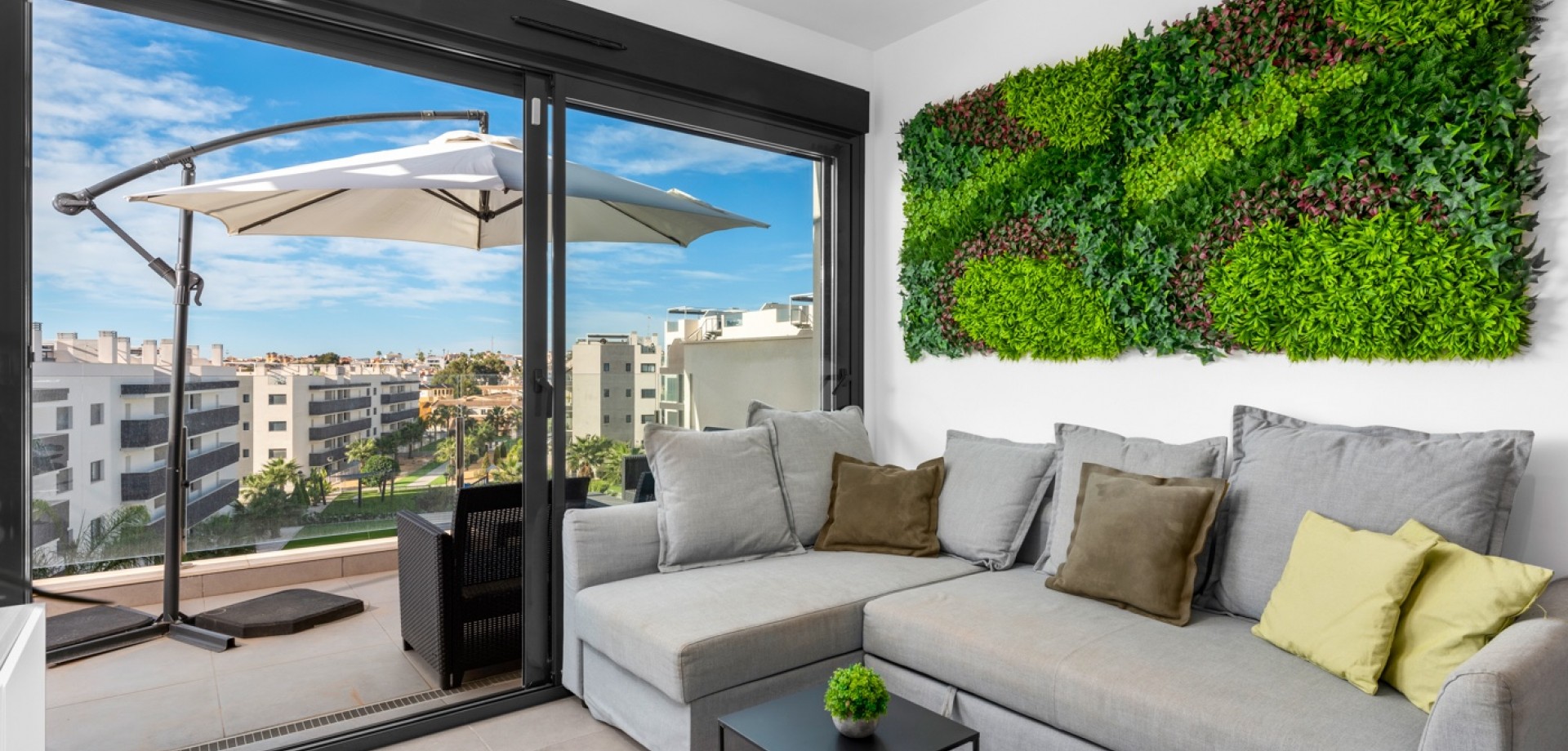 Apartment in Villamartin - Image 5
