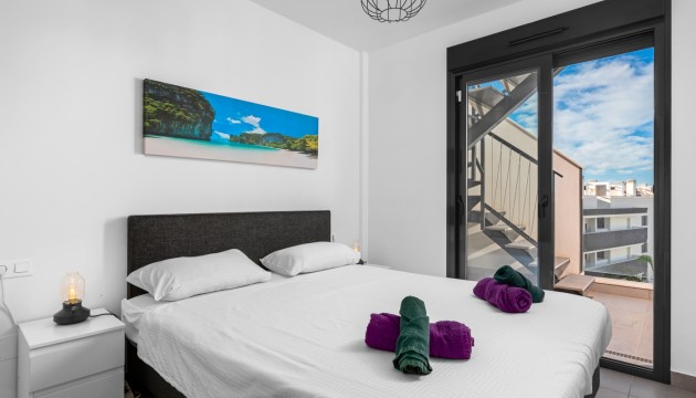 Resale - Apartment - Orihuela Costa - Villamartín