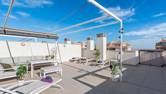 Resale - Apartment - Orihuela Costa - Villamartín