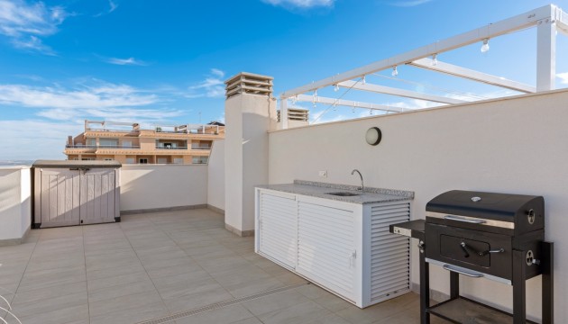 Resale - Apartment - Orihuela Costa - Villamartín