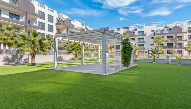 Resale - Apartment - Orihuela Costa - Villamartín