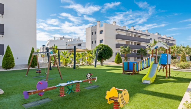 Resale - Apartment - Orihuela Costa - Villamartín