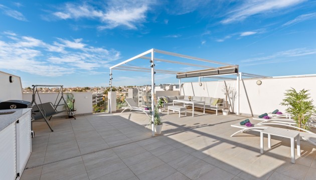 Resale - Apartment - Orihuela Costa - Villamartín