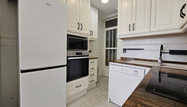 Перепродажа - Квартира - Torrevieja