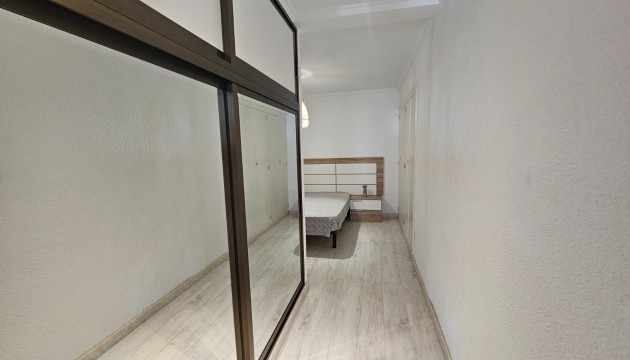 Перепродажа - Квартира - Torrevieja