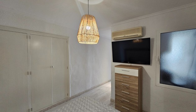 Перепродажа - Квартира - Torrevieja