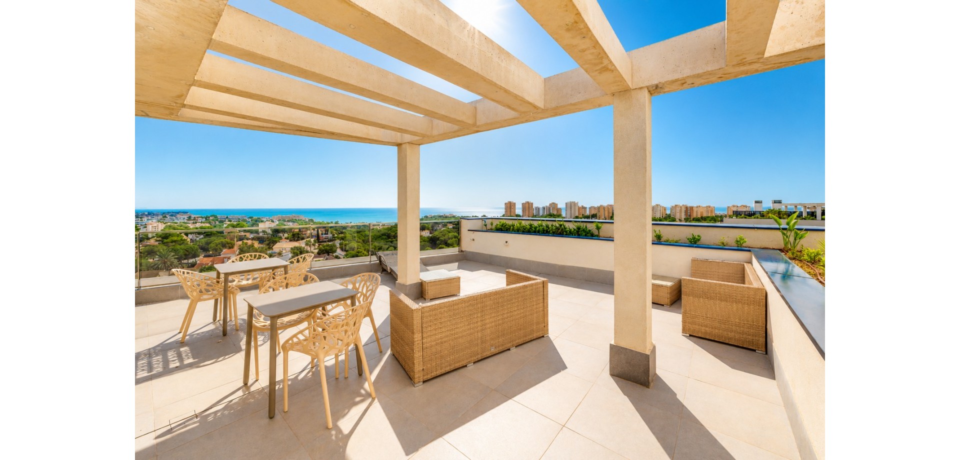 Apartment in Dehesa de Campoamor - Image 3