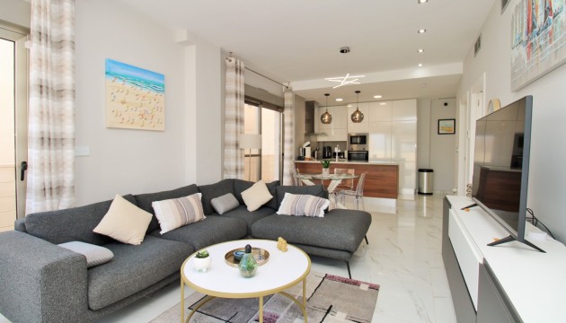 Resale - Detached Villa - Orihuela Costa - Villamartín