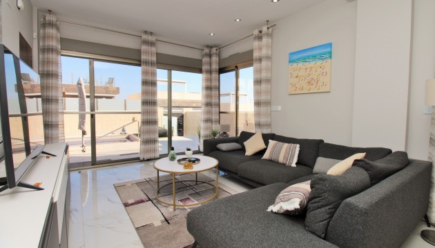 Resale - Detached Villa - Orihuela Costa - Villamartín