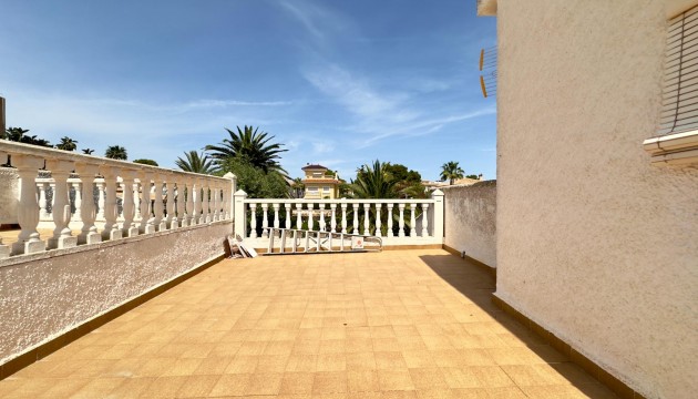 Resale - Detached Villa - Orihuela Costa - La Zenia