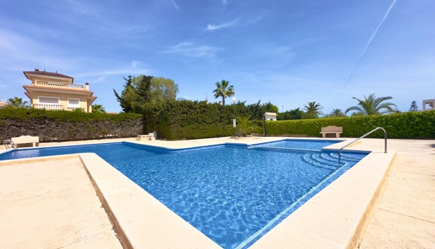 Resale - Detached Villa - Orihuela Costa - La Zenia