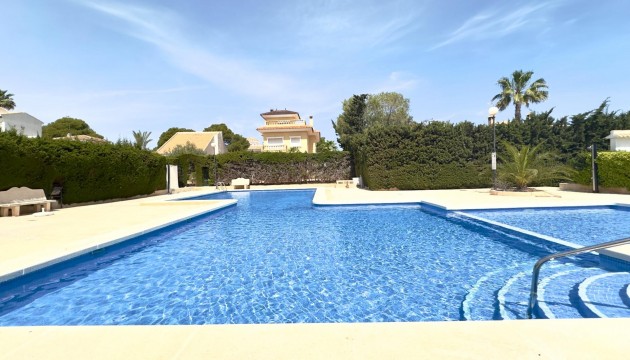 Resale - Detached Villa - Orihuela Costa - La Zenia