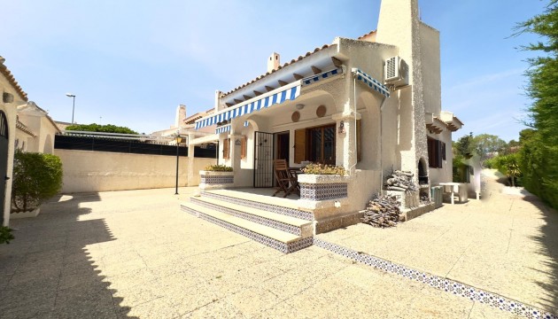 Resale - Detached Villa - Orihuela Costa - La Zenia