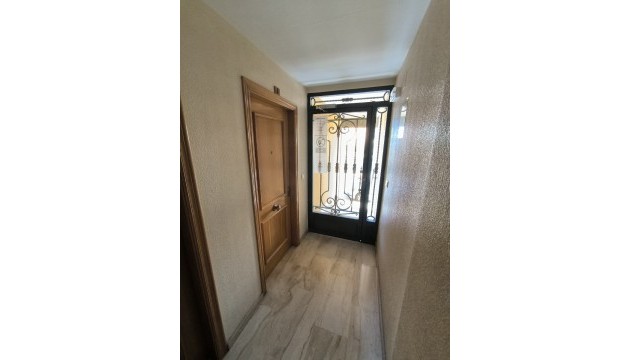 Herverkoop - Apartment - Almoradi