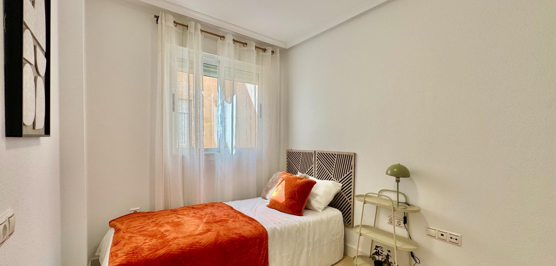 Apartment in Torrevieja - Image 4