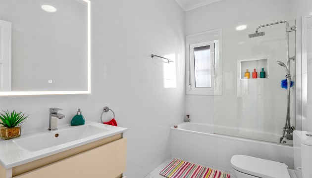 Resale - Detached Villa - Ciudad Quesada