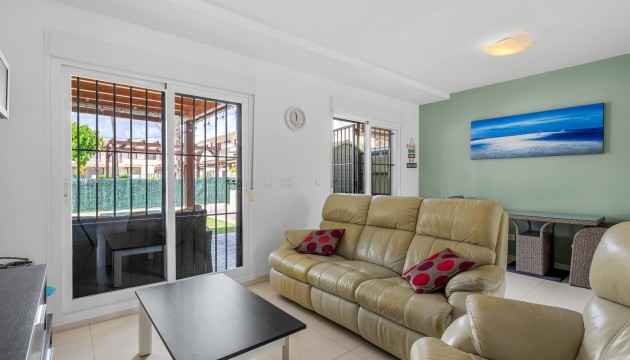 Resale - Townhouse - Ciudad Quesada