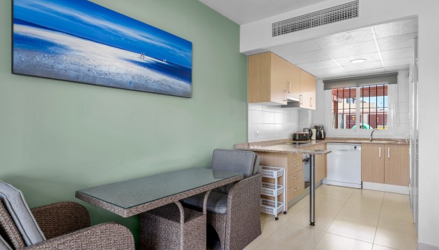Resale - Townhouse - Ciudad Quesada
