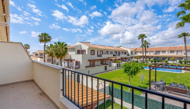 Resale - Townhouse - Ciudad Quesada
