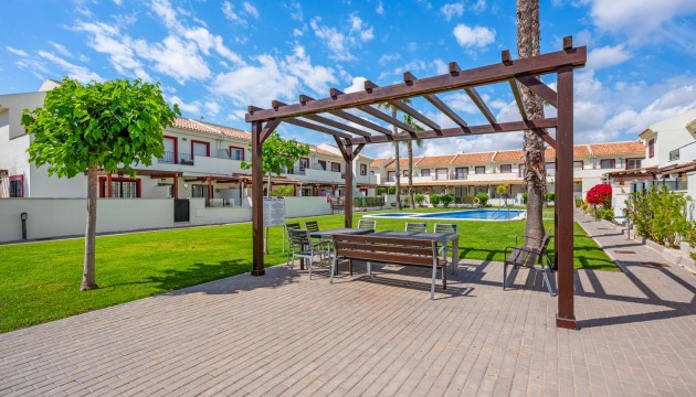 Resale - Townhouse - Ciudad Quesada