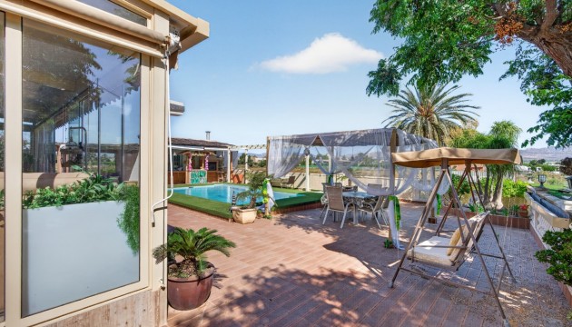 Перепродажа - отдельная вилла - Orihuela - Orihuela Center