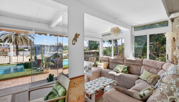 Перепродажа - отдельная вилла - Orihuela - Orihuela Center