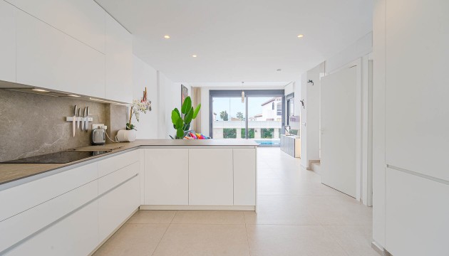 Resale - Detached Villa - Orihuela Costa - Punta Prima
