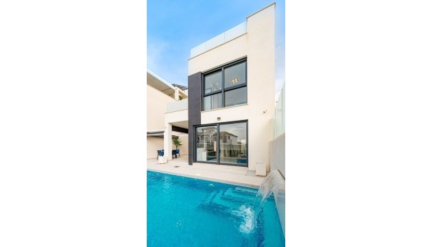 Resale - Detached Villa - Orihuela Costa - Punta Prima
