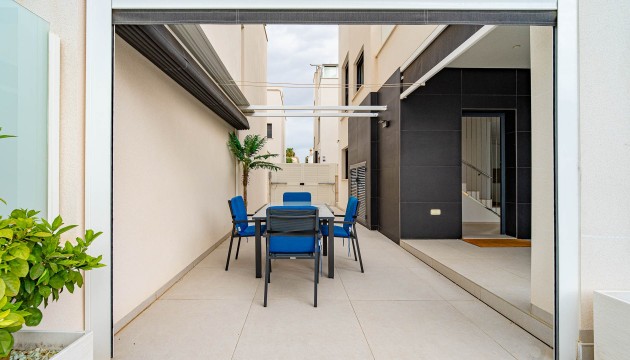 Resale - Detached Villa - Orihuela Costa - Punta Prima