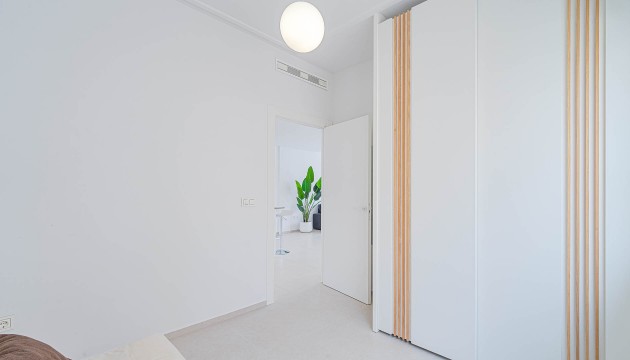 Resale - Detached Villa - Orihuela Costa - Punta Prima