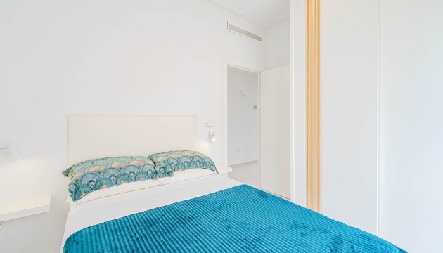 Resale - Detached Villa - Orihuela Costa - Punta Prima