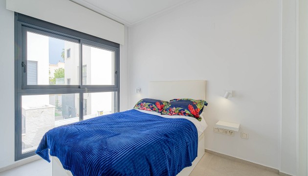 Resale - Detached Villa - Orihuela Costa - Punta Prima