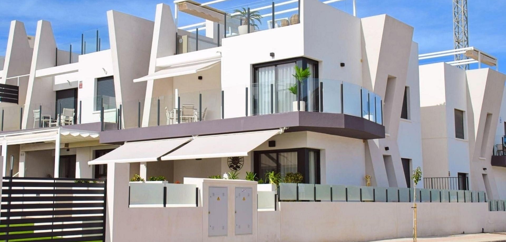 Apartment in San Miguel de Salinas - view 1